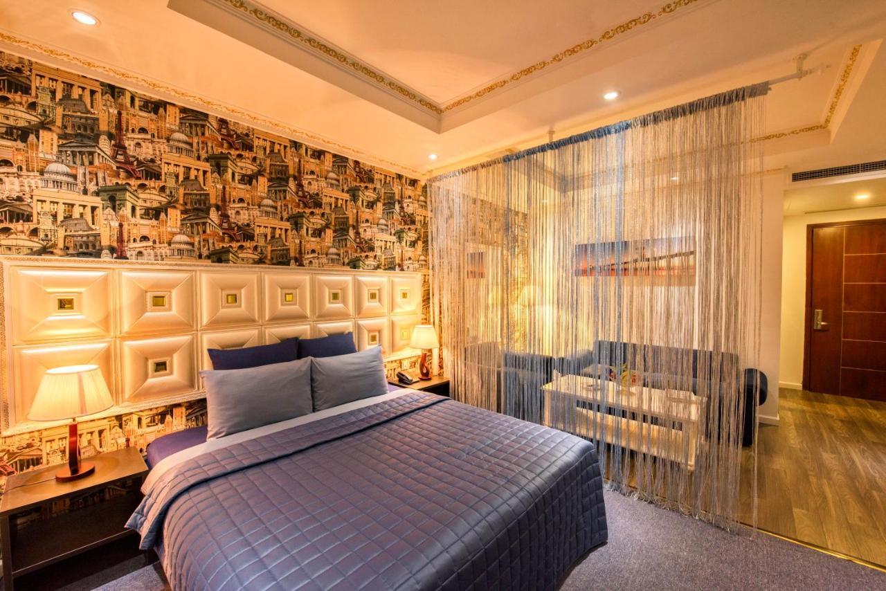 Golden Crown Hotel Хошимин Екстериор снимка