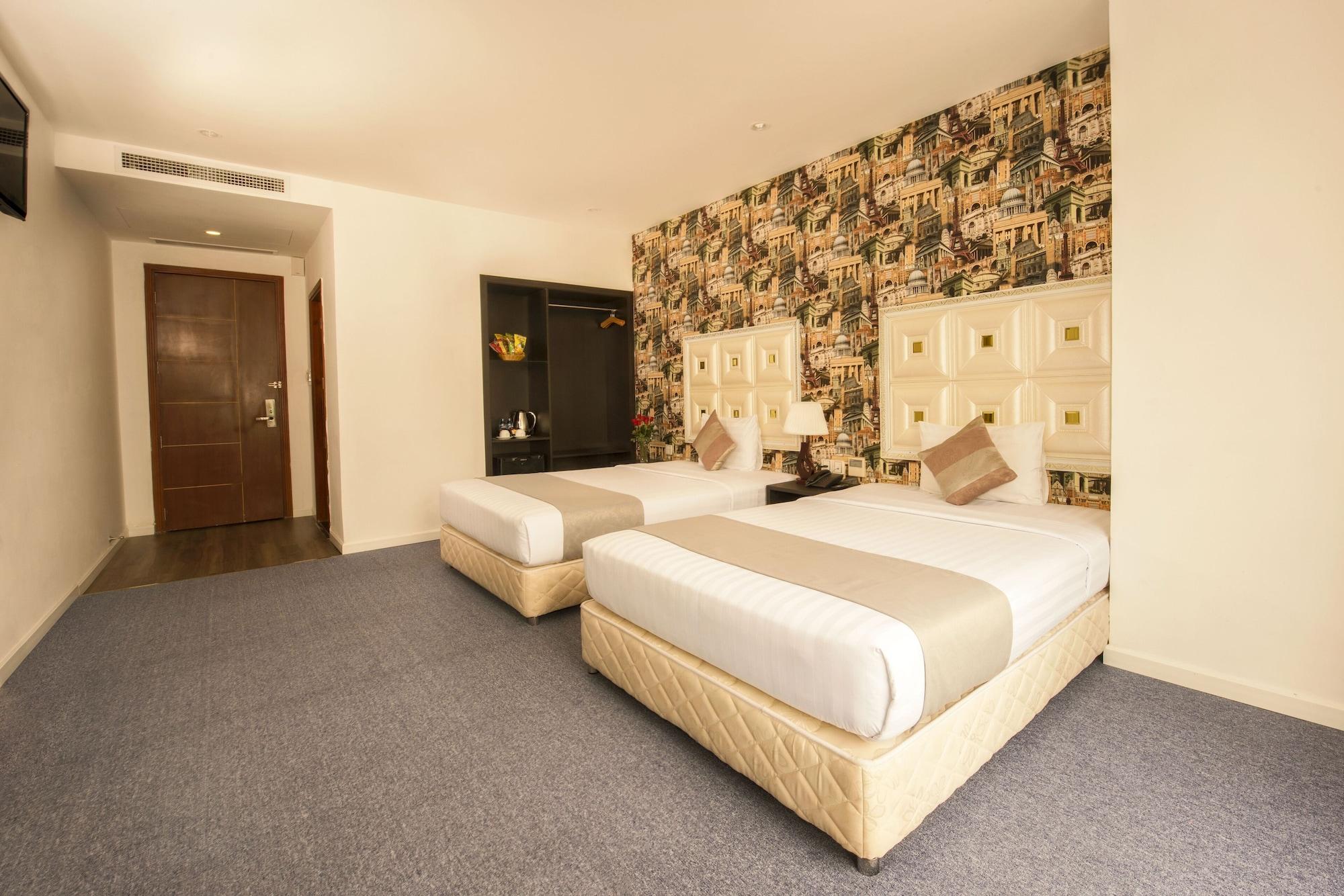 Golden Crown Hotel Хошимин Екстериор снимка